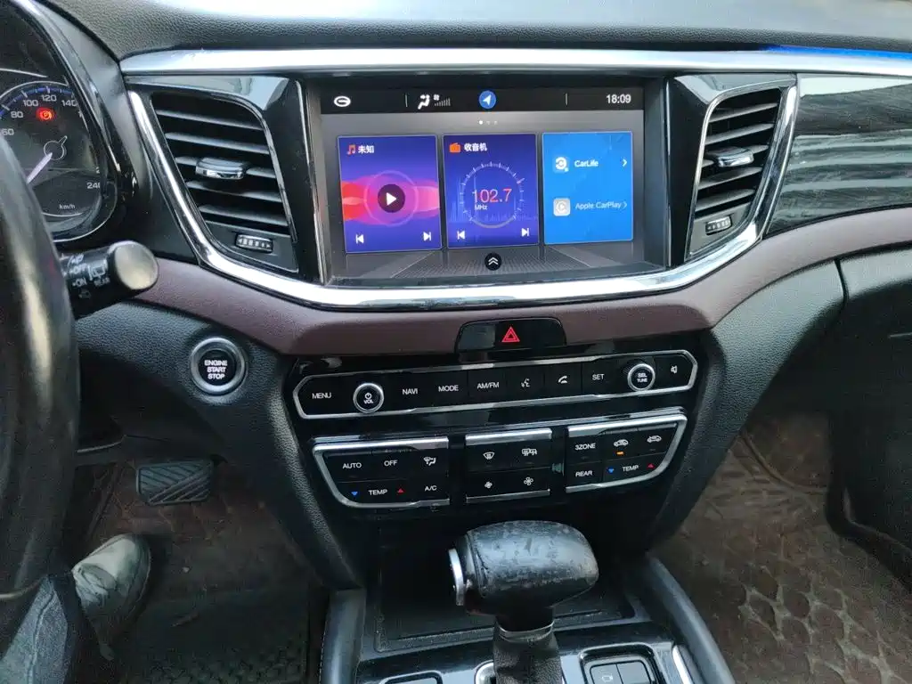 GAC Motor Trumpchi GS8 — фото 9