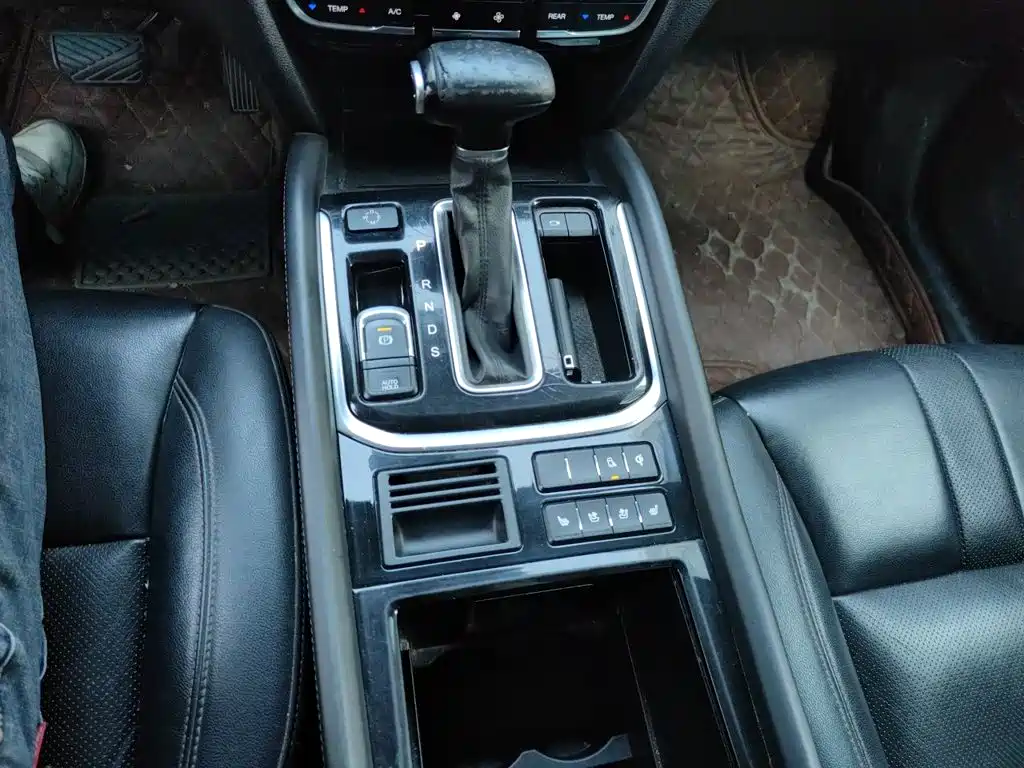 GAC Motor Trumpchi GS8 — фото 10