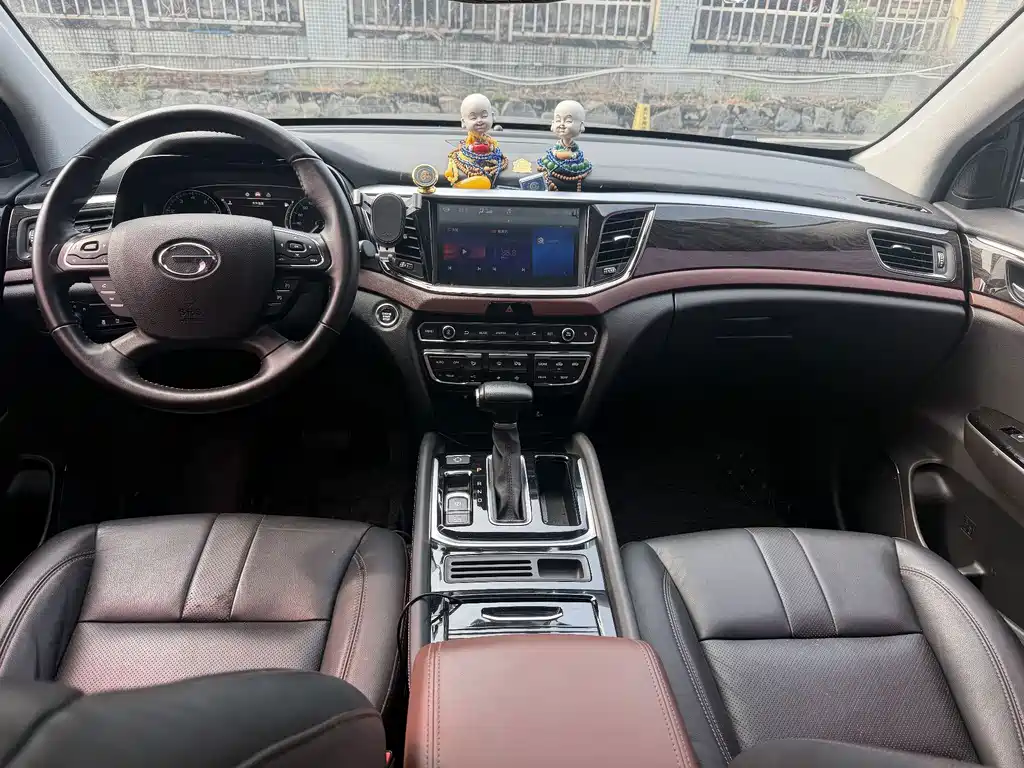 GAC Motor Trumpchi GS8 — фото 18