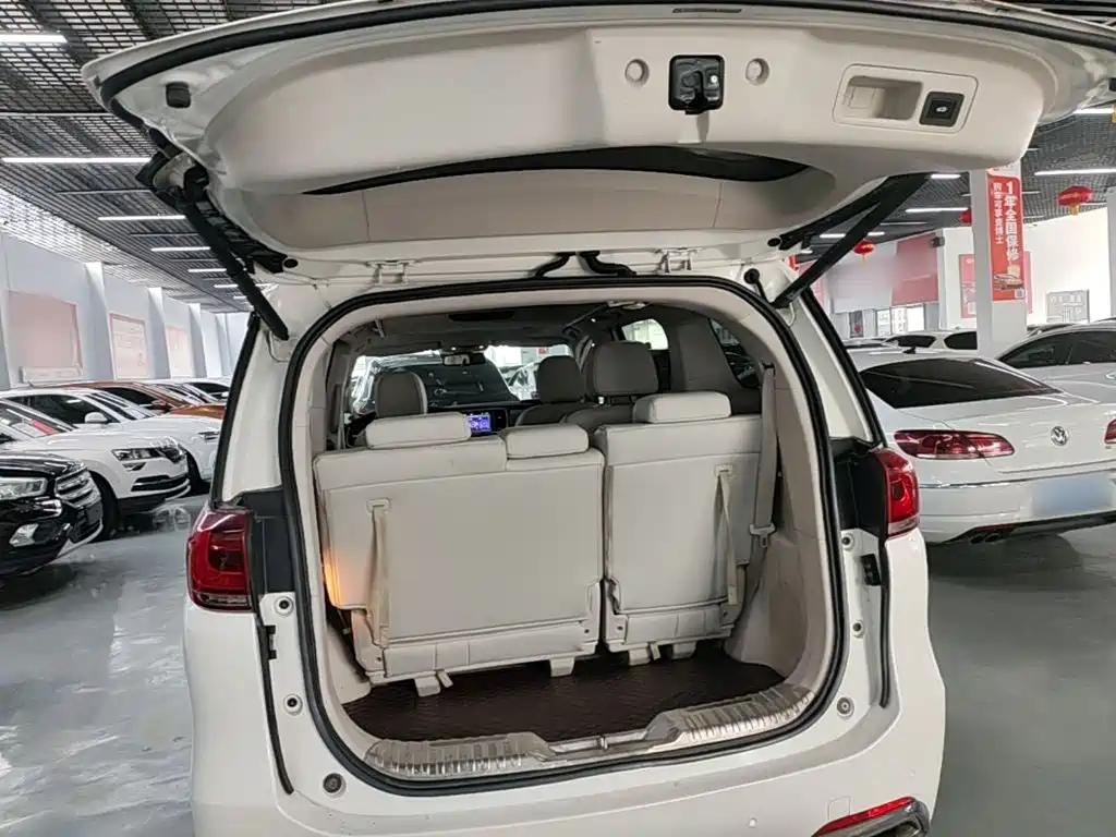 GAC Motor Trumpchi M8 — фото 14