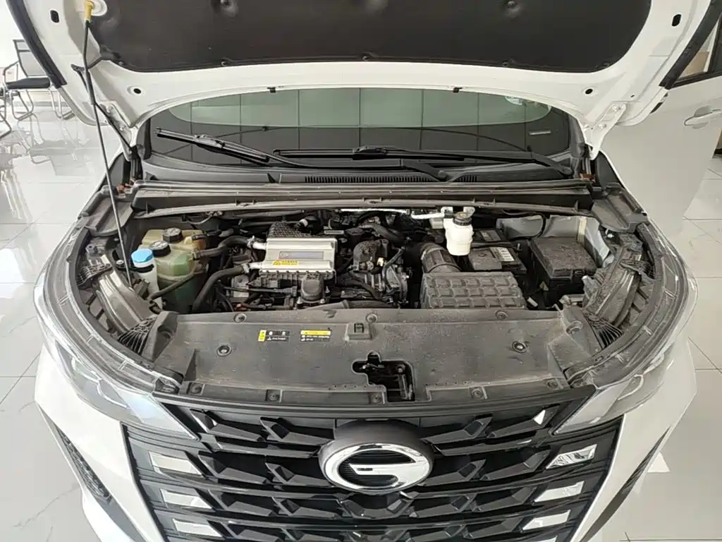 GAC Motor Trumpchi M6 — фото 20
