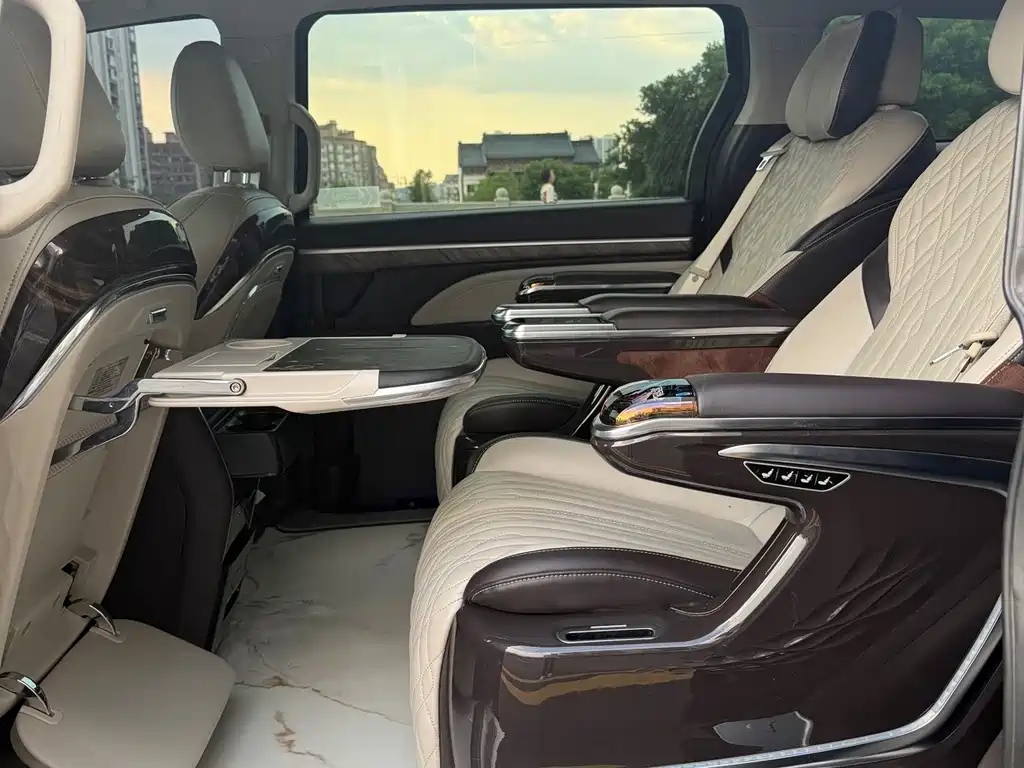 GAC Motor Trumpchi M8 — фото 6