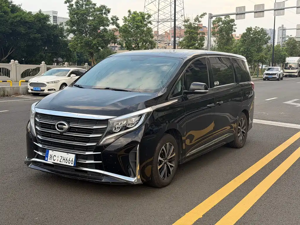 GAC Motor Trumpchi M8
