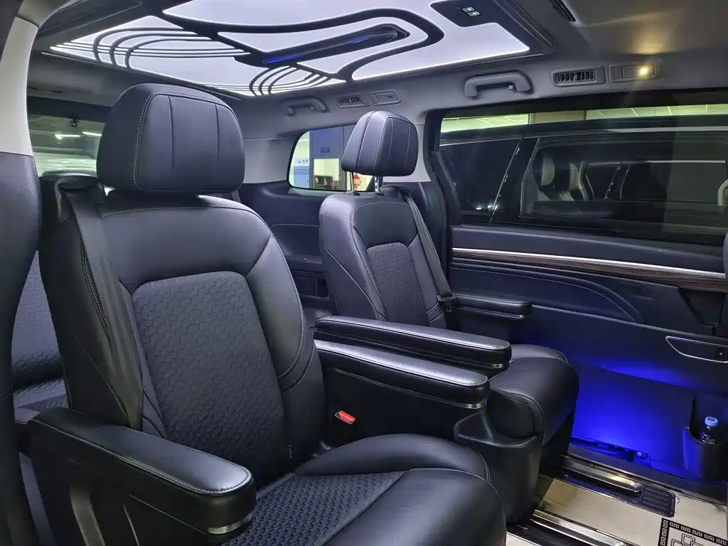 GAC Motor Trumpchi M8 — фото 14