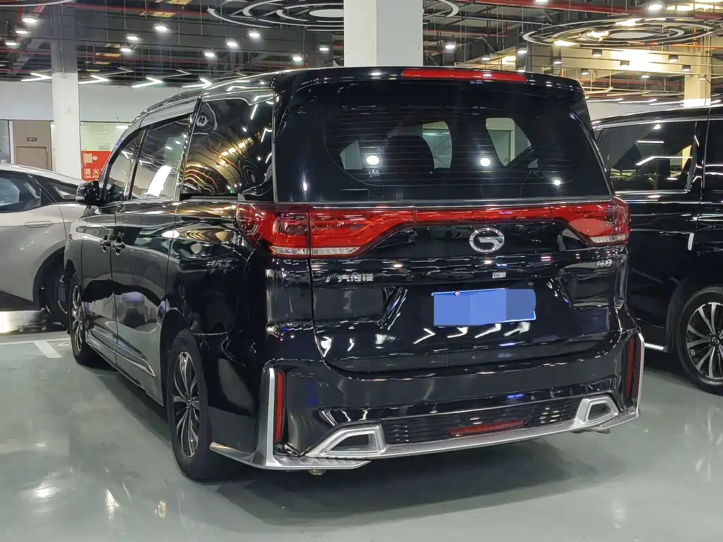 GAC Motor Trumpchi M8 — фото 16