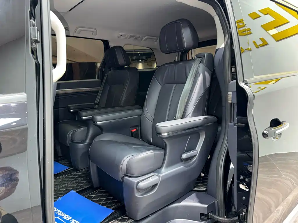 GAC Motor Trumpchi M8 — фото 7