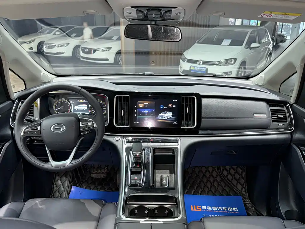 GAC Motor Trumpchi M8 — фото 8