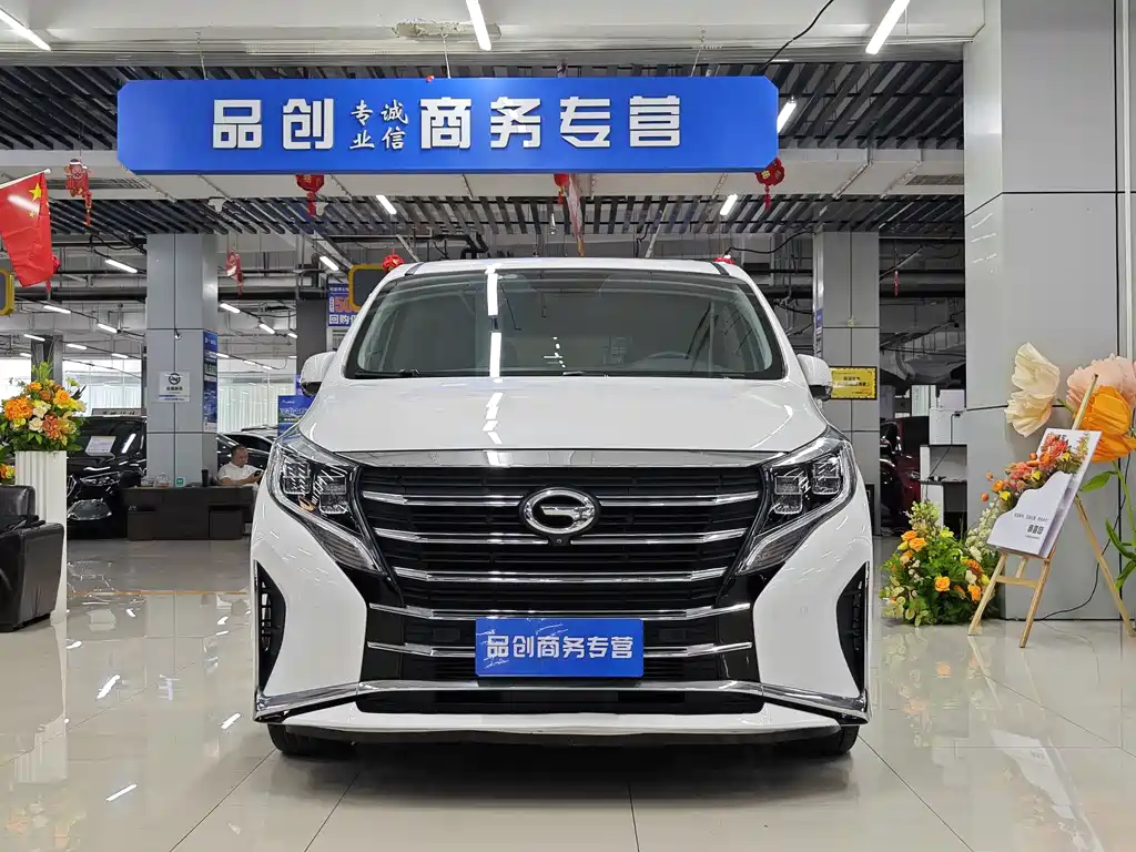 GAC Motor Trumpchi M8 — фото 2