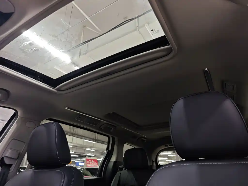 GAC Motor Trumpchi M8 — фото 17