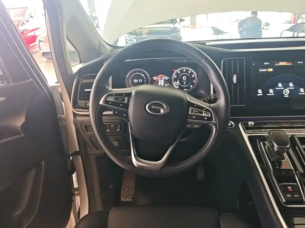 GAC Motor Trumpchi M8 — фото 11
