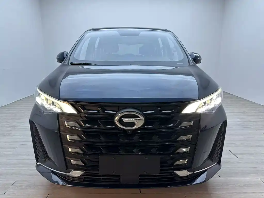 GAC Motor Trumpchi M6 — фото 3