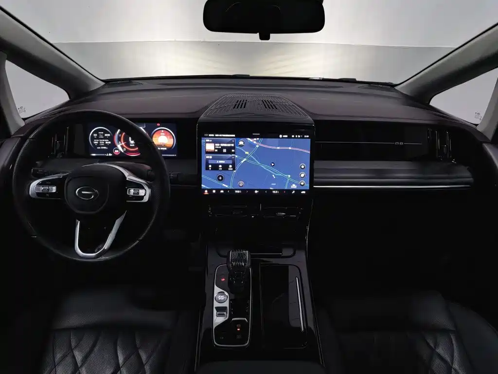 GAC Motor Trumpchi M8 — фото 5