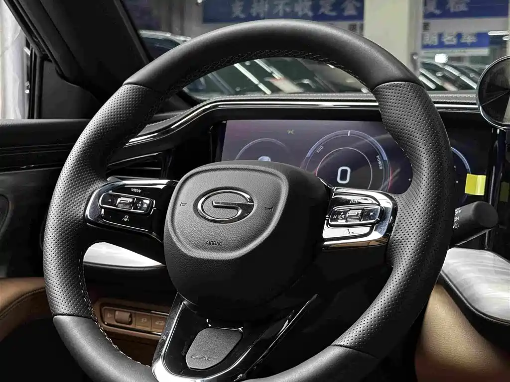 GAC Motor Trumpchi ES9 — фото 27