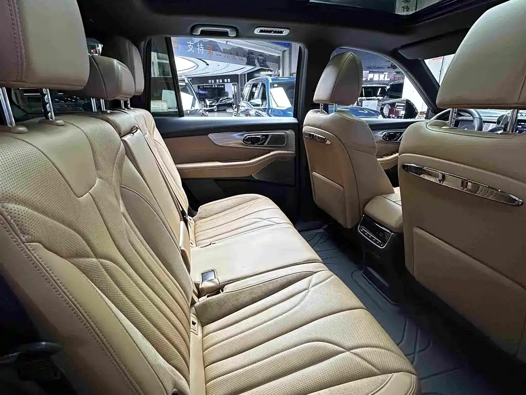 GAC Motor Trumpchi ES9 — фото 33