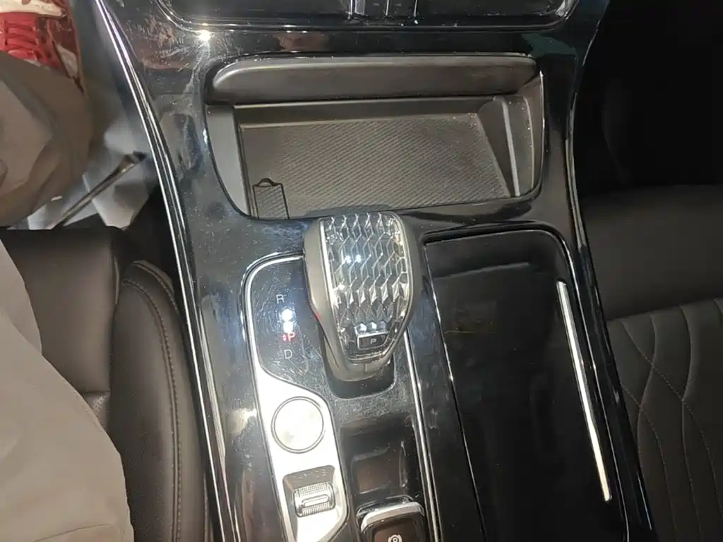 GAC Motor Trumpchi M8 — фото 14