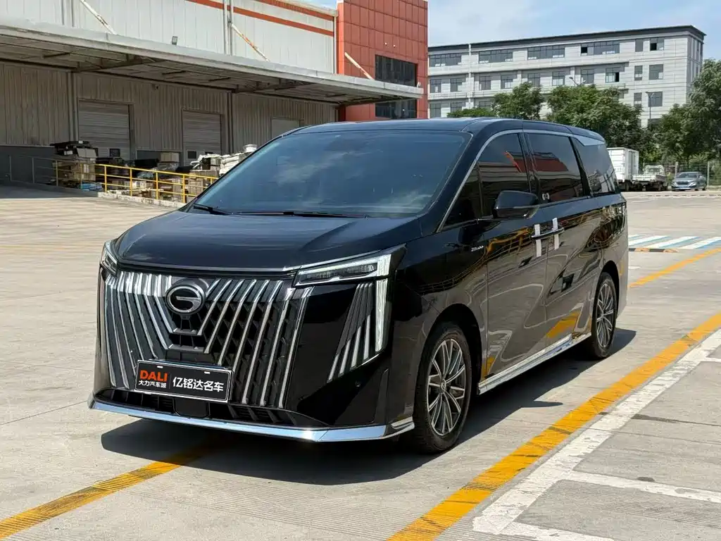 GAC Motor Trumpchi M8