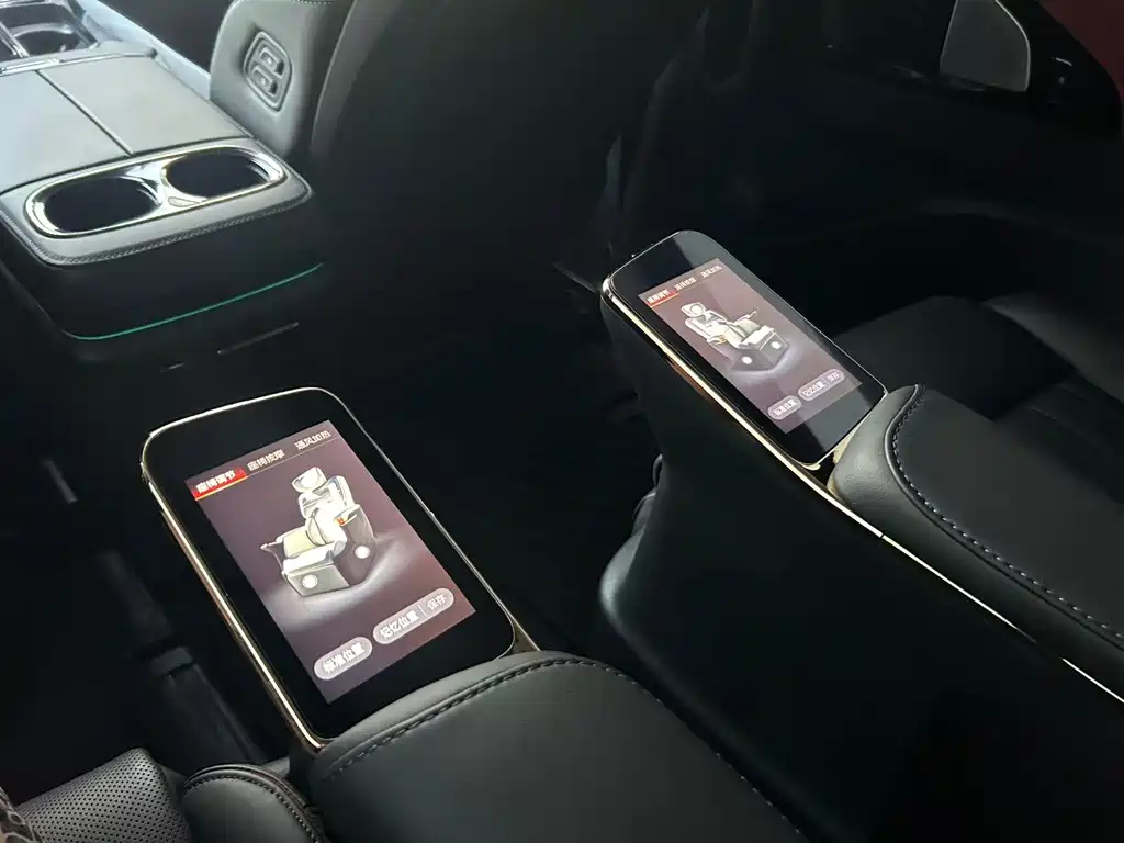 GAC Motor Trumpchi E9 — фото 13