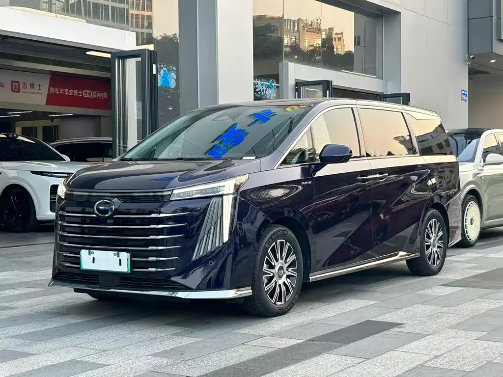 GAC Motor Trumpchi E9 — фото 17