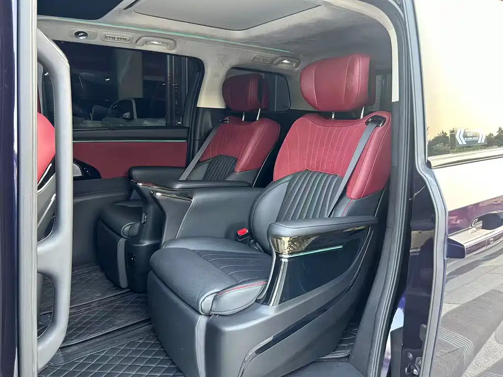 GAC Motor Trumpchi E9 — фото 8
