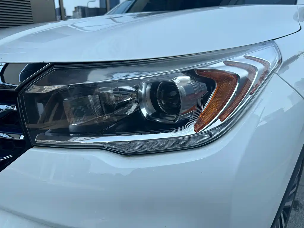 GAC Motor GS4 Hybrid — фото 17