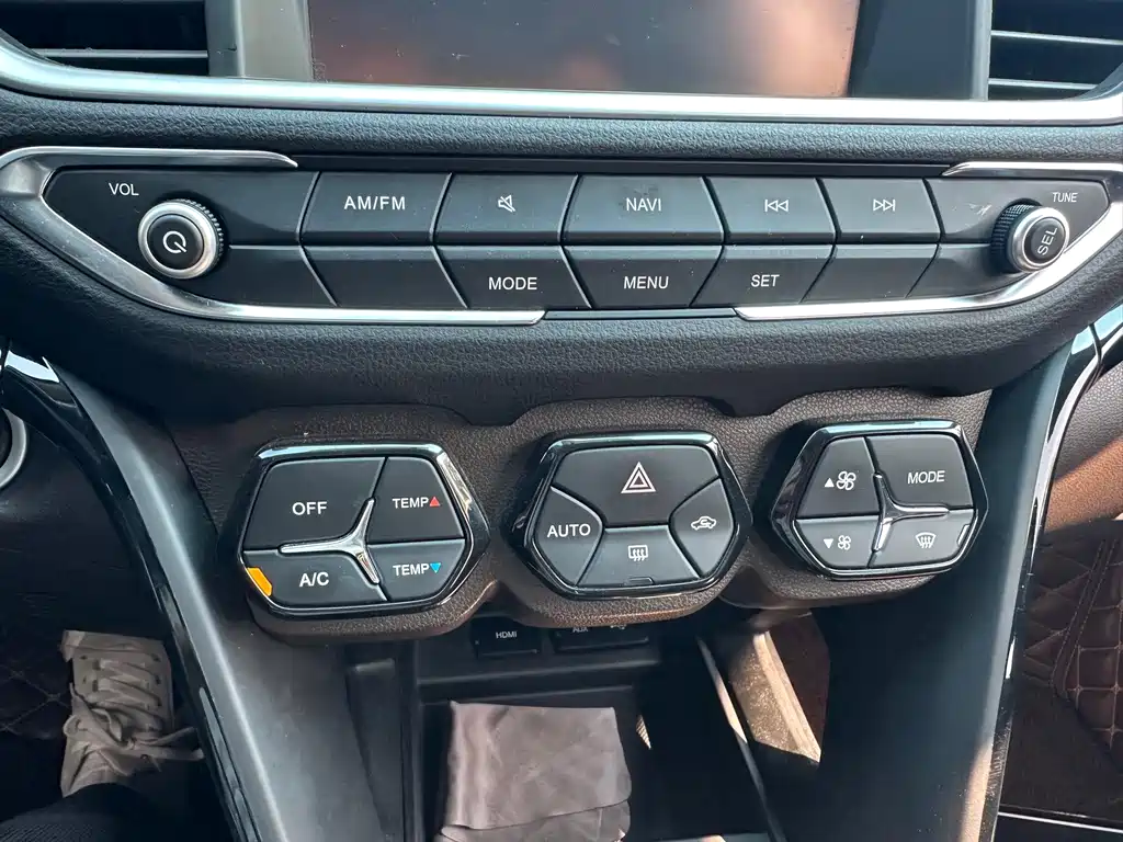 GAC Motor GS4 Hybrid — фото 21