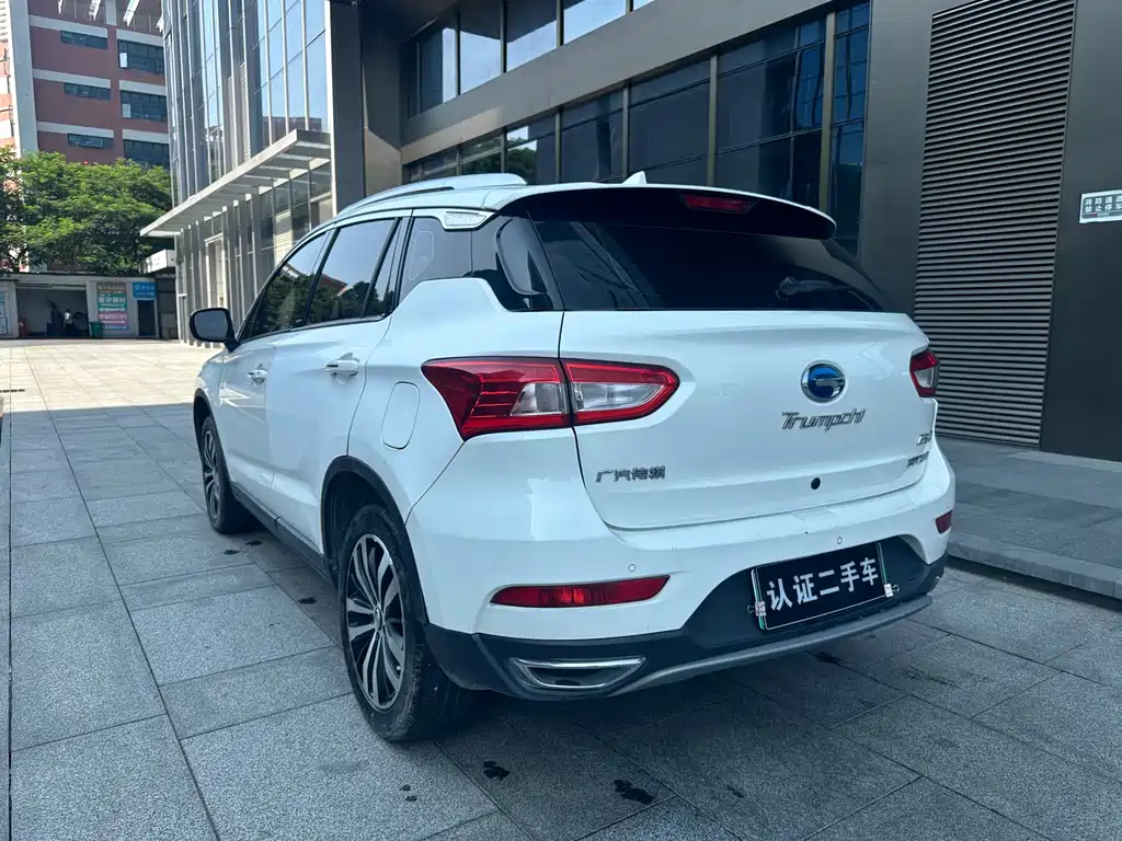 GAC Motor GS4 Hybrid — фото 4