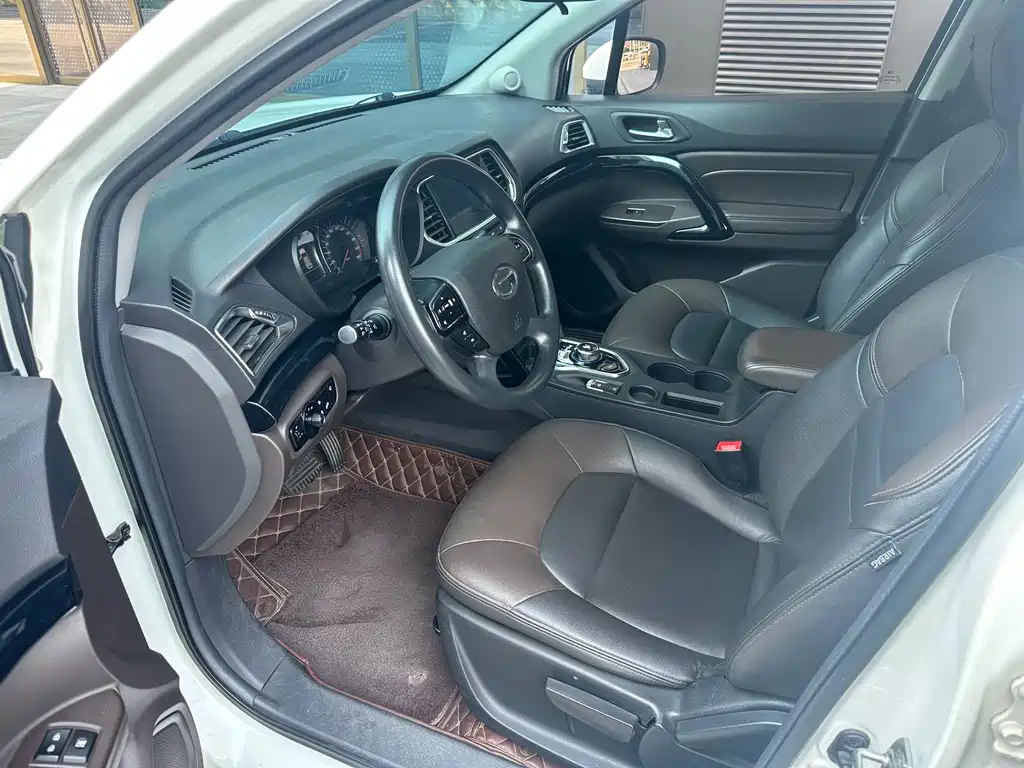 GAC Motor GS4 Hybrid — фото 7