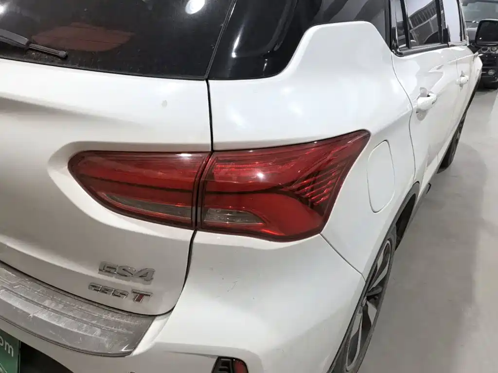 GAC Motor Trumpchi GS4 — фото 8
