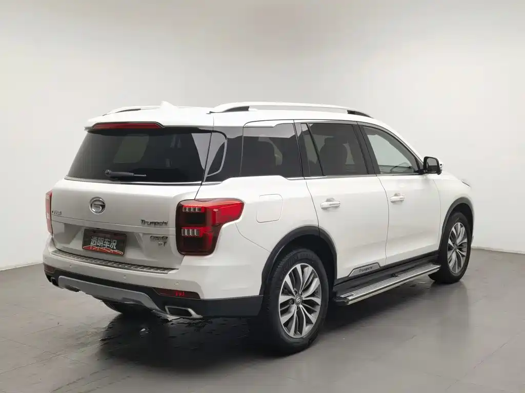GAC Motor Trumpchi GS8 — фото 2