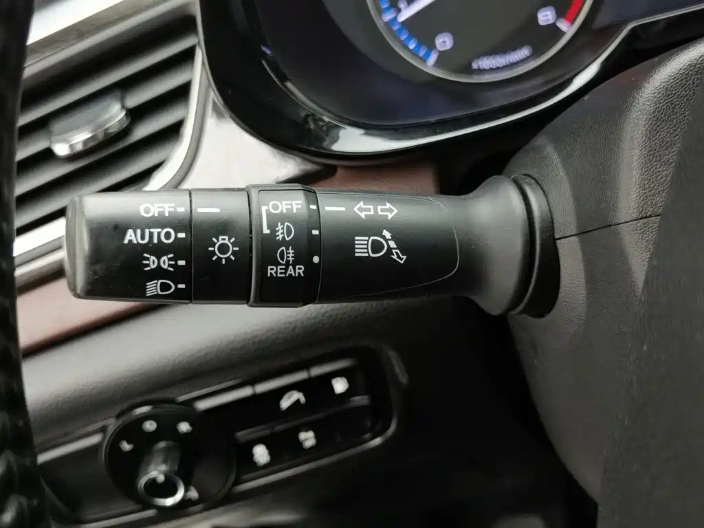 GAC Motor Trumpchi GS8 — фото 21