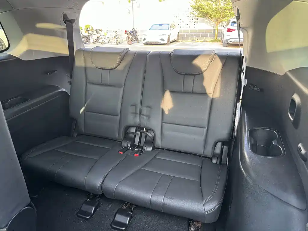 GAC Motor Trumpchi GS8 — фото 14