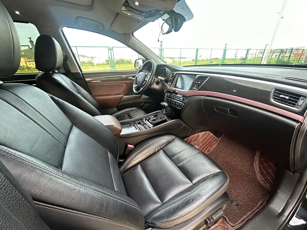 GAC Motor Trumpchi GS8 — фото 11
