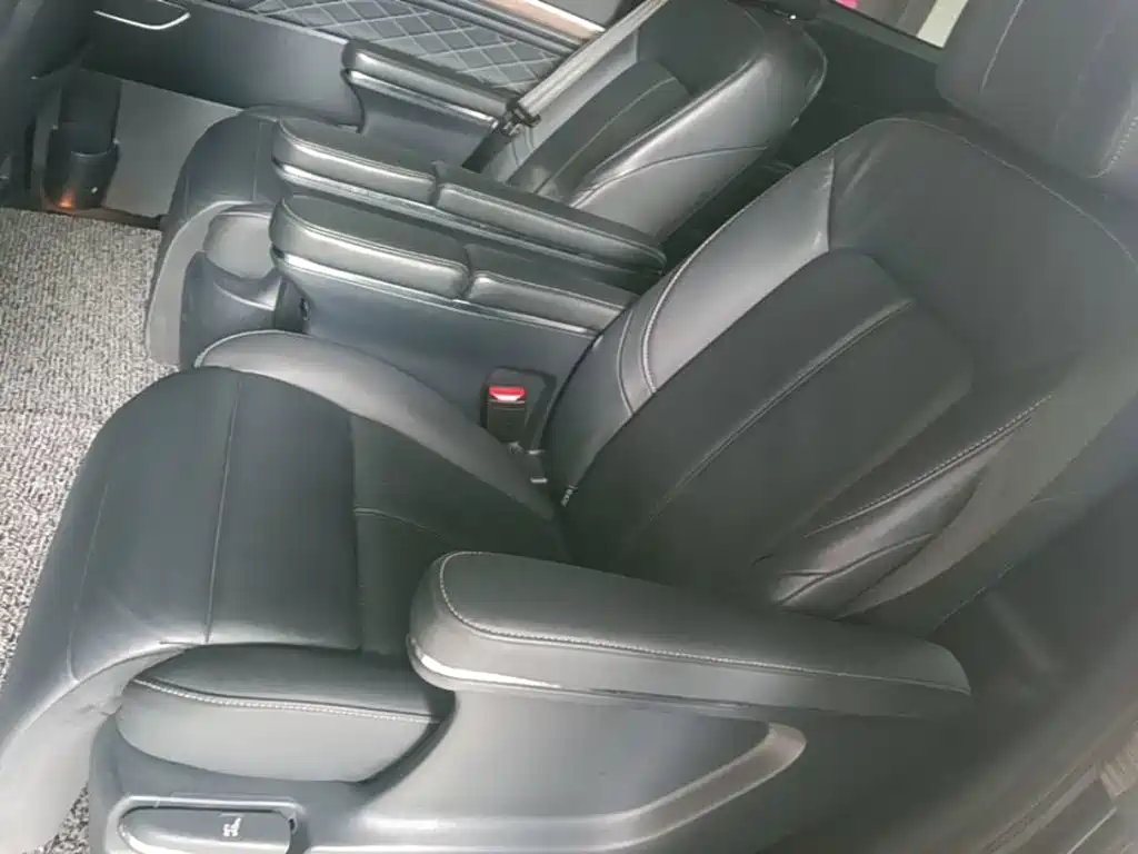 GAC Motor Trumpchi M8 — фото 17