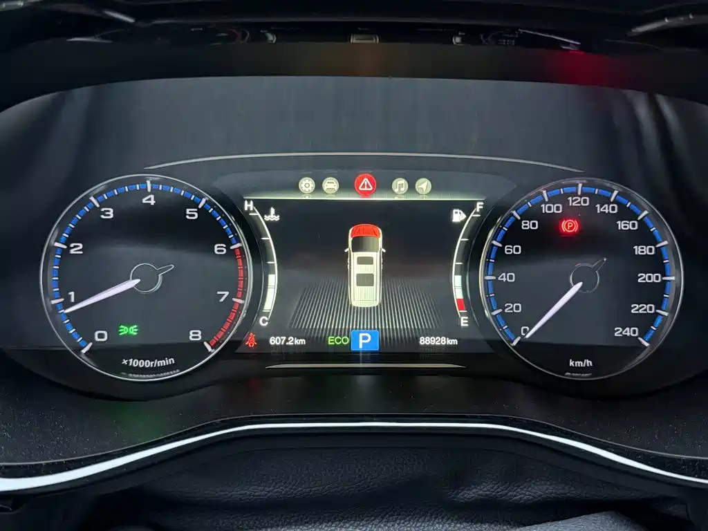 GAC Motor Trumpchi M8 — фото 14