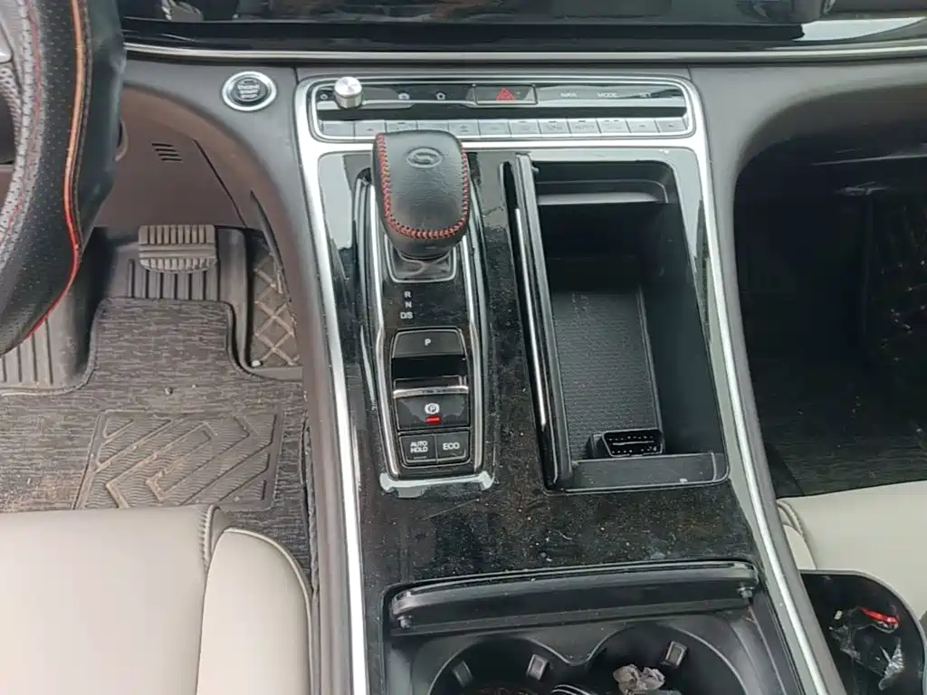 GAC Motor Trumpchi M8 — фото 14