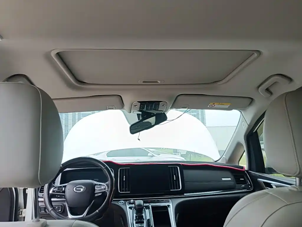 GAC Motor Trumpchi M8 — фото 18