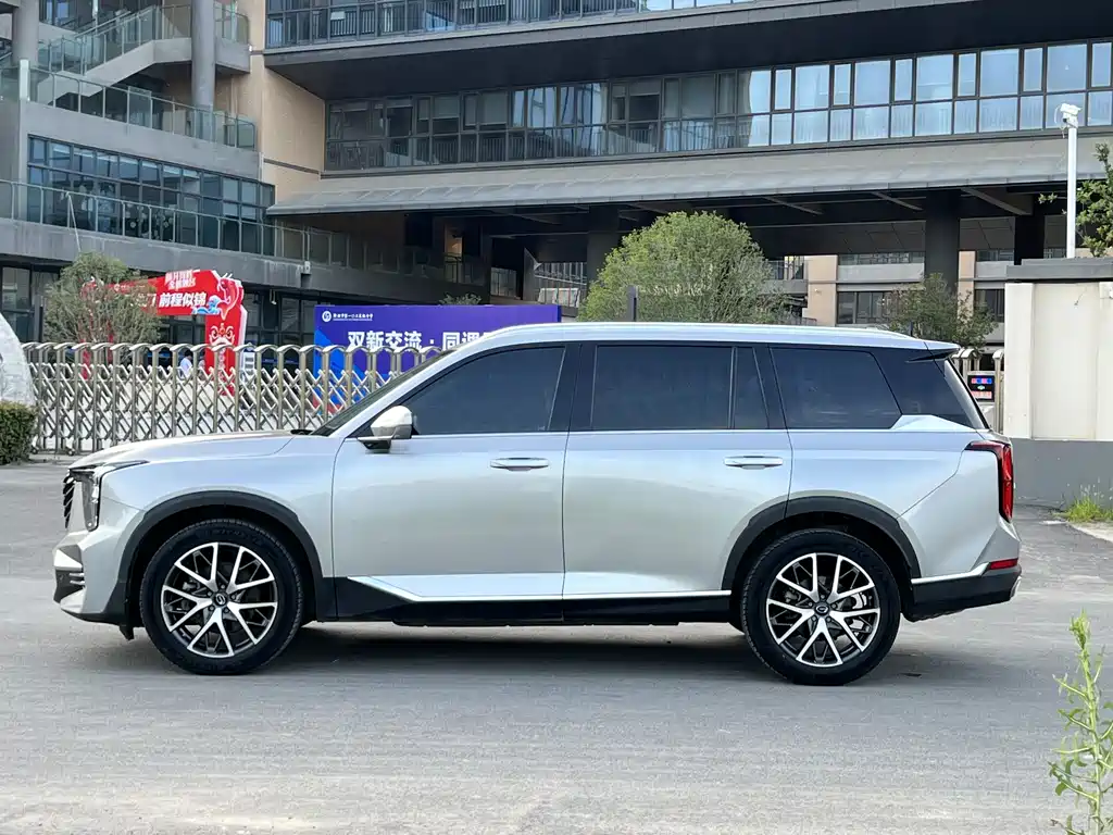 GAC Motor Trumpchi GS8 — фото 5