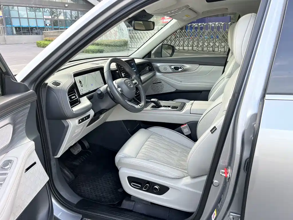 GAC Motor Trumpchi GS8 — фото 10