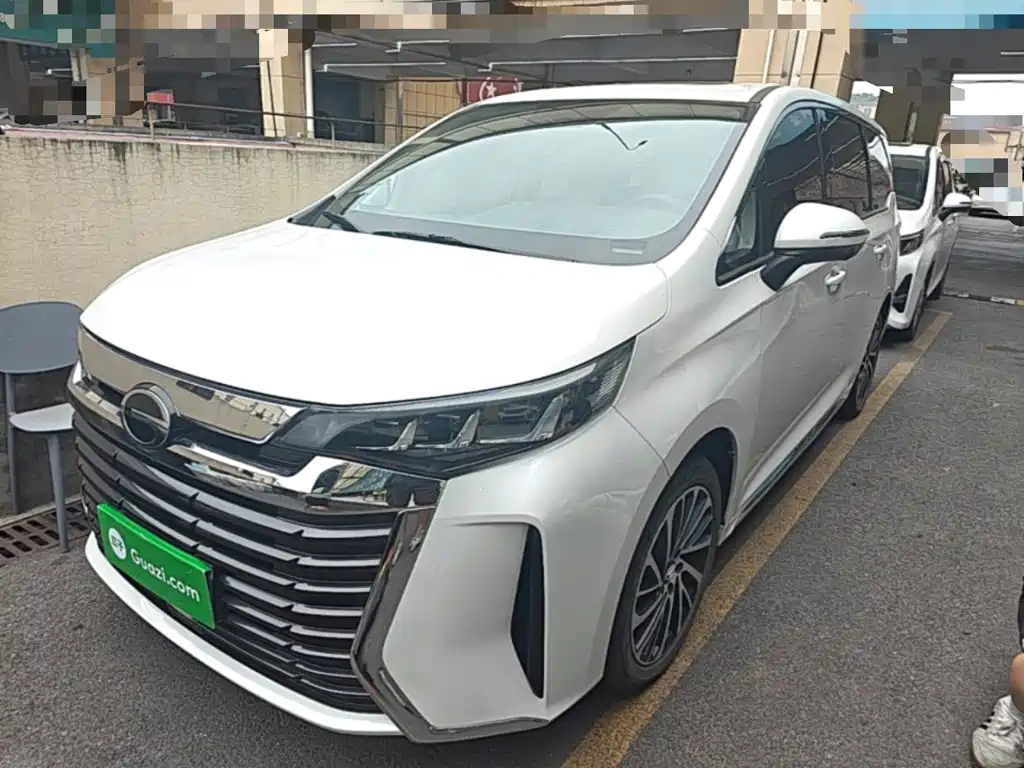 GAC Motor Trumpchi M6 — фото 2
