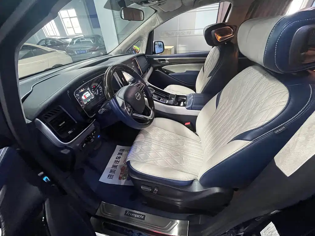 GAC Motor Trumpchi M8 — фото 8