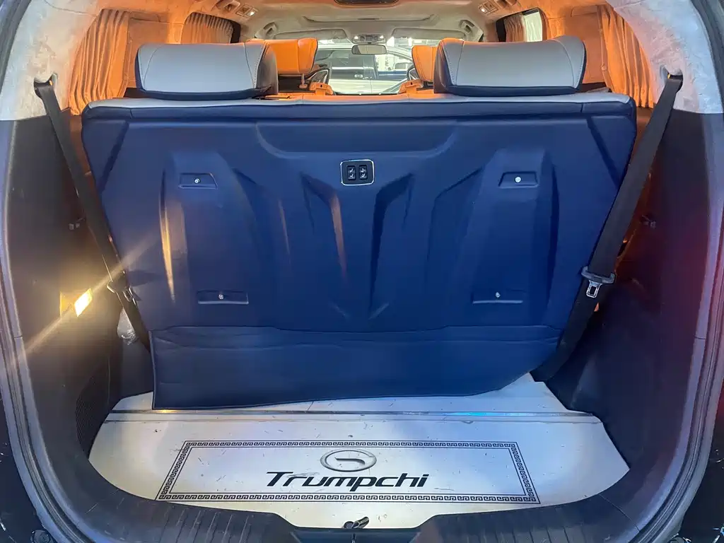 GAC Motor Trumpchi M8 — фото 10