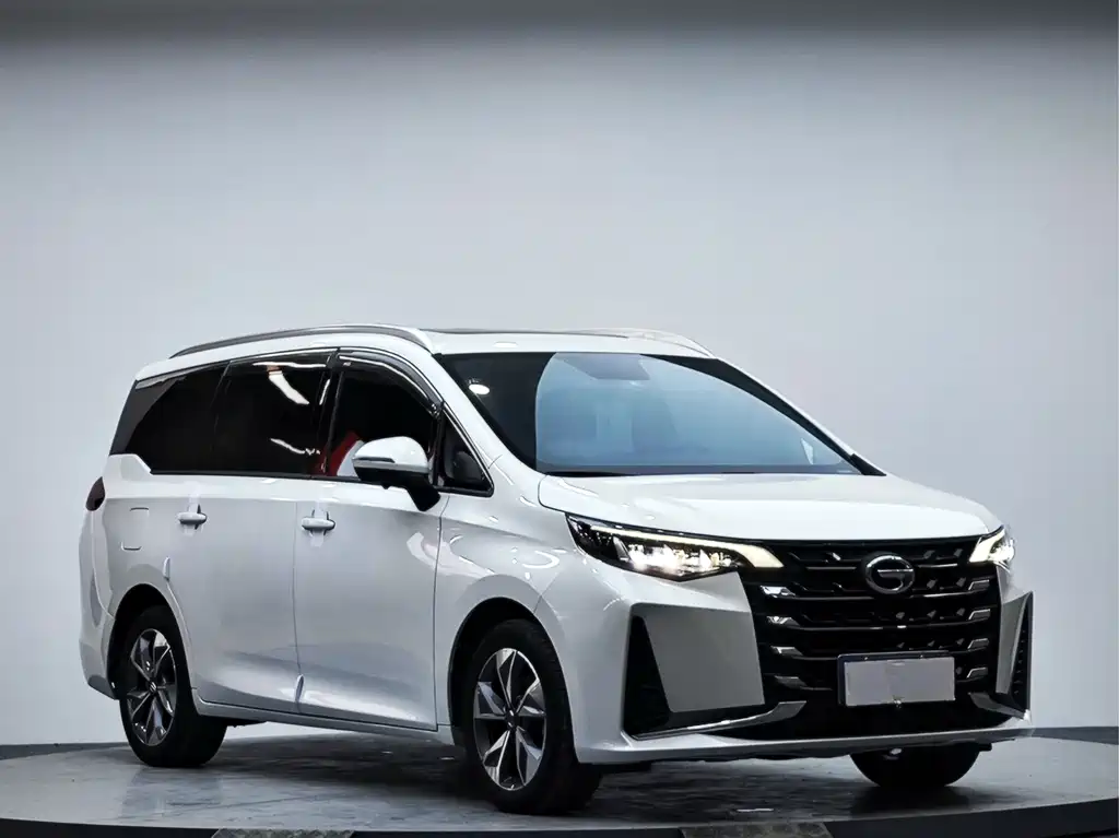 GAC Motor Trumpchi M6 — фото 4