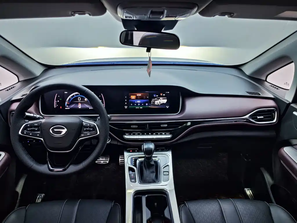 GAC Motor Trumpchi M6 — фото 9