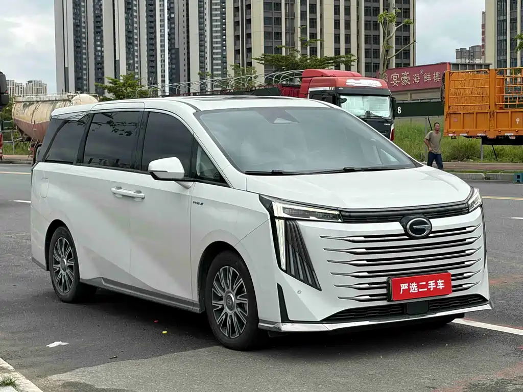 GAC Motor Trumpchi E9 — фото 2
