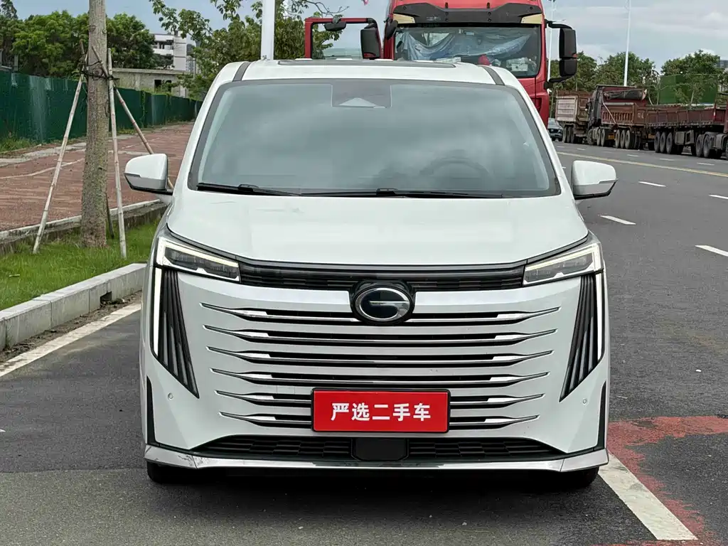 GAC Motor Trumpchi E9 — фото 3