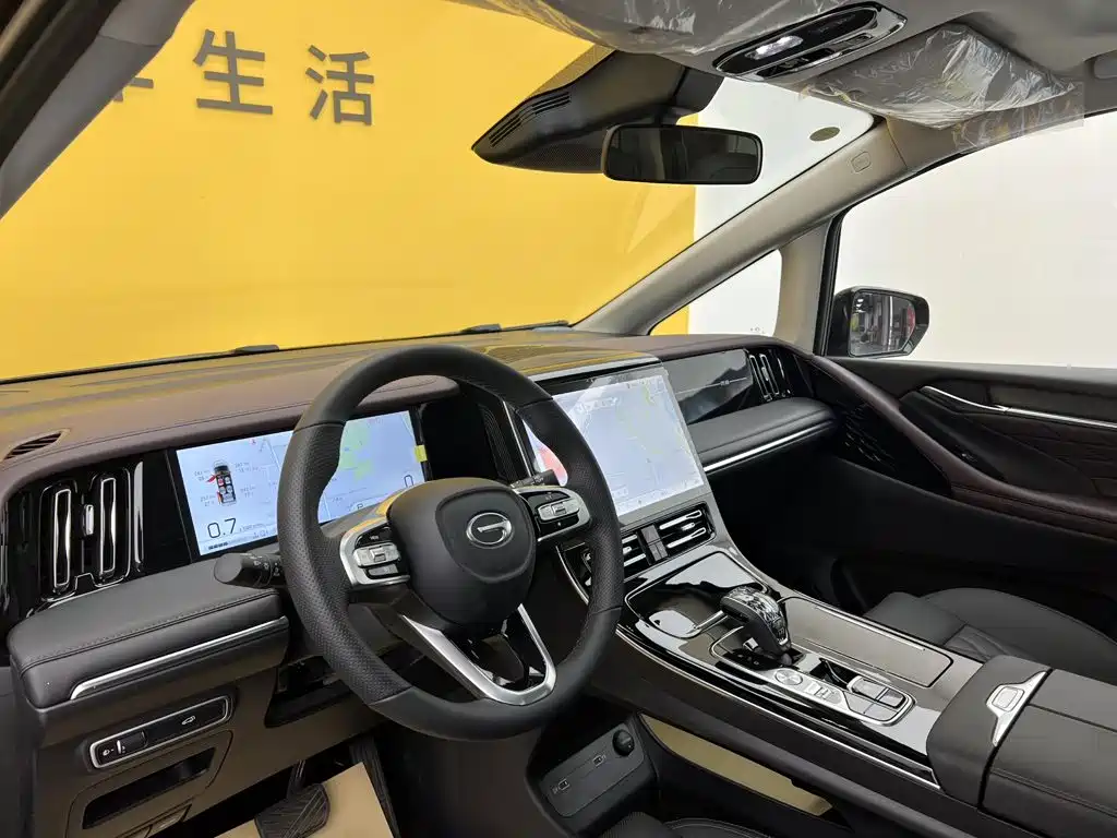 GAC Motor Trumpchi M8 — фото 25