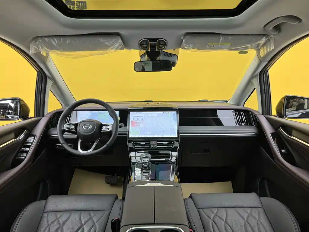 GAC Motor Trumpchi M8 — фото 29