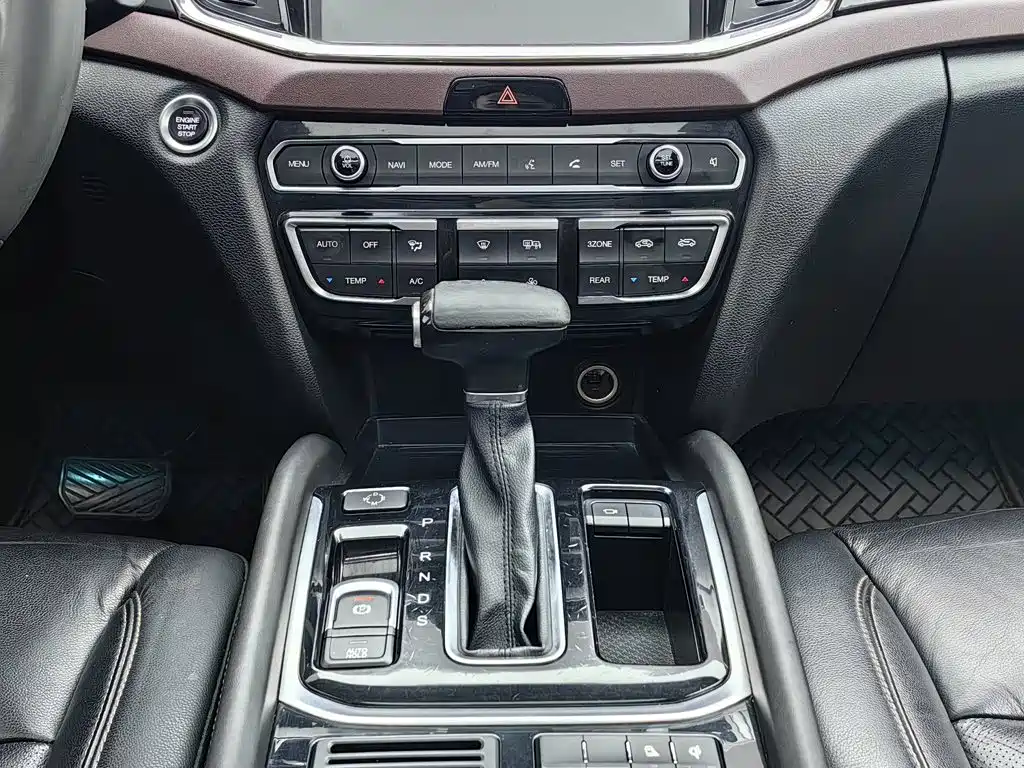 GAC Motor Trumpchi GS8 — фото 13