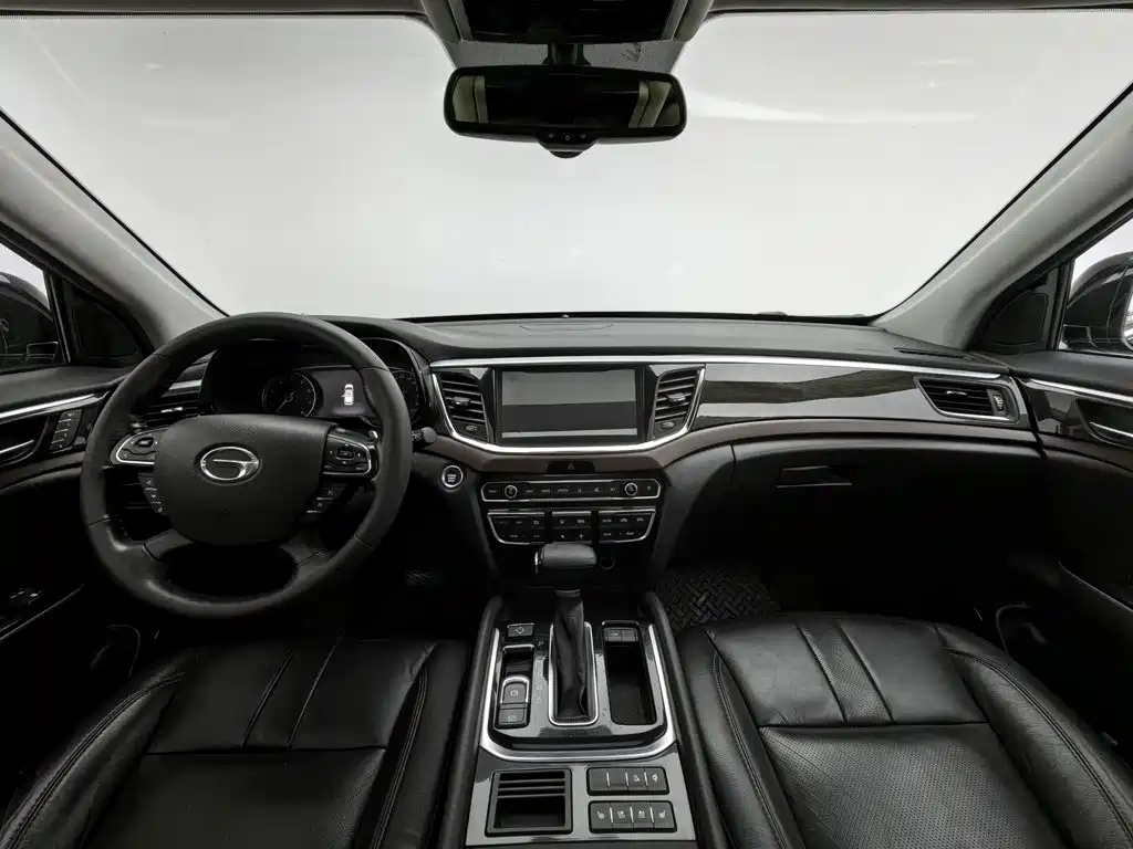 GAC Motor Trumpchi GS8 — фото 5