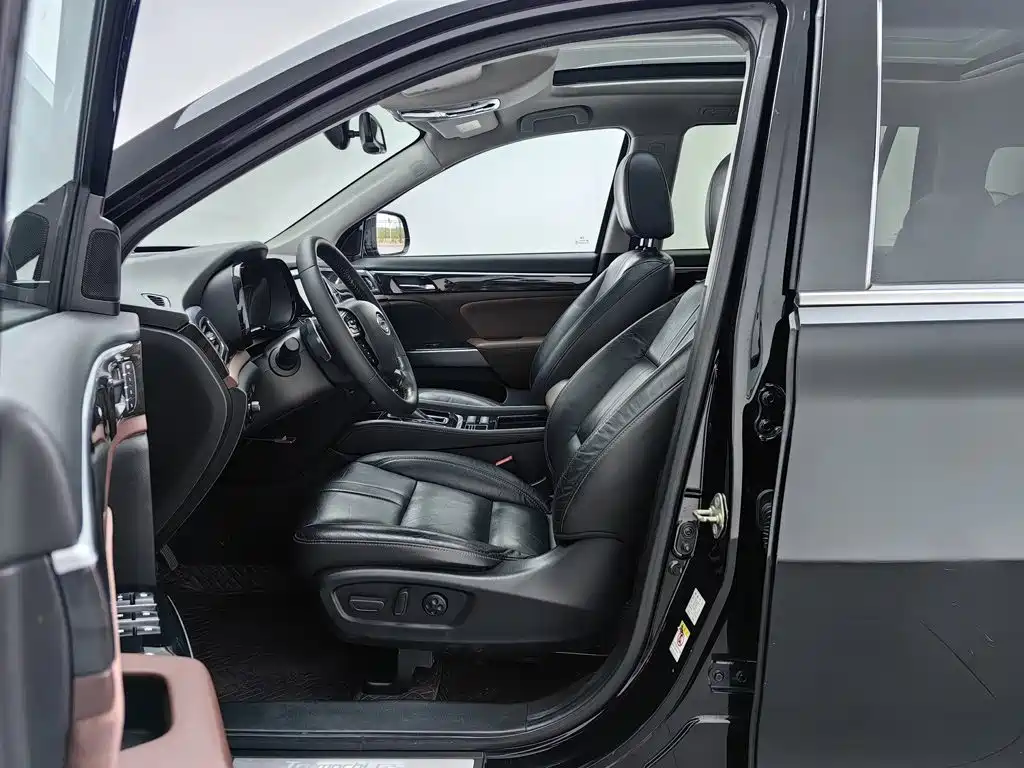 GAC Motor Trumpchi GS8 — фото 10